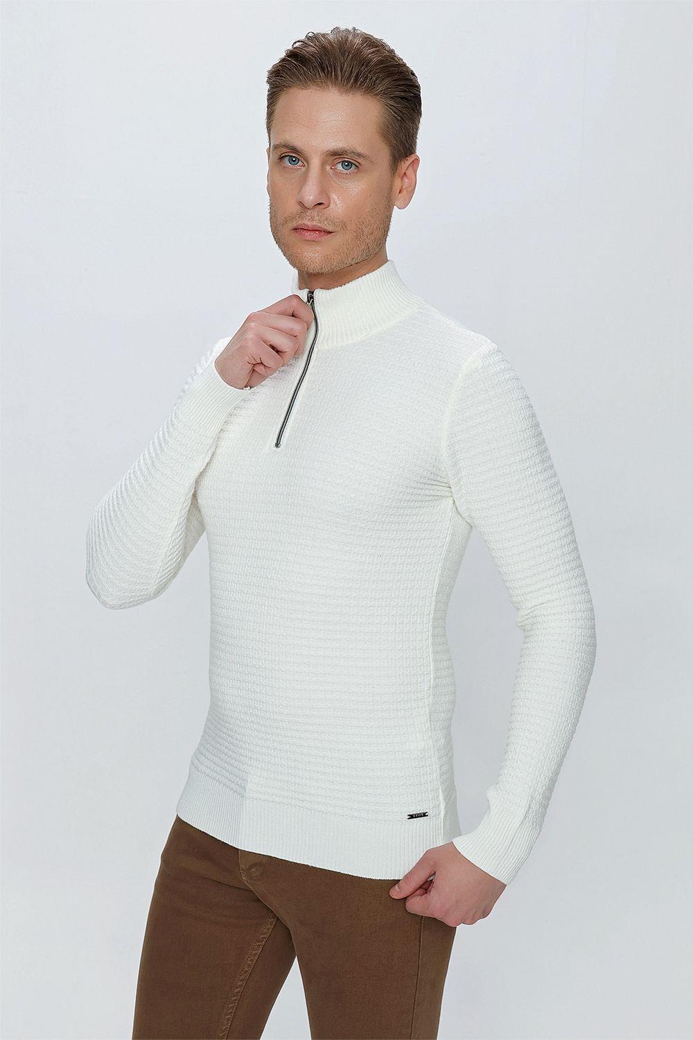 TR 845 Slim Fit Ekruorj Klasik Triko