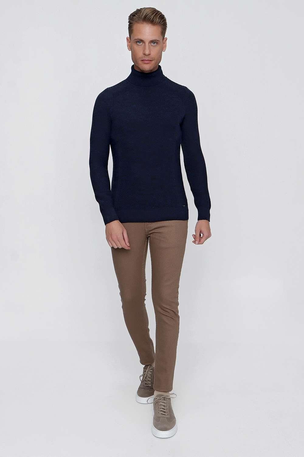 TR 847 Slim Fit Lacivert Klasik Triko