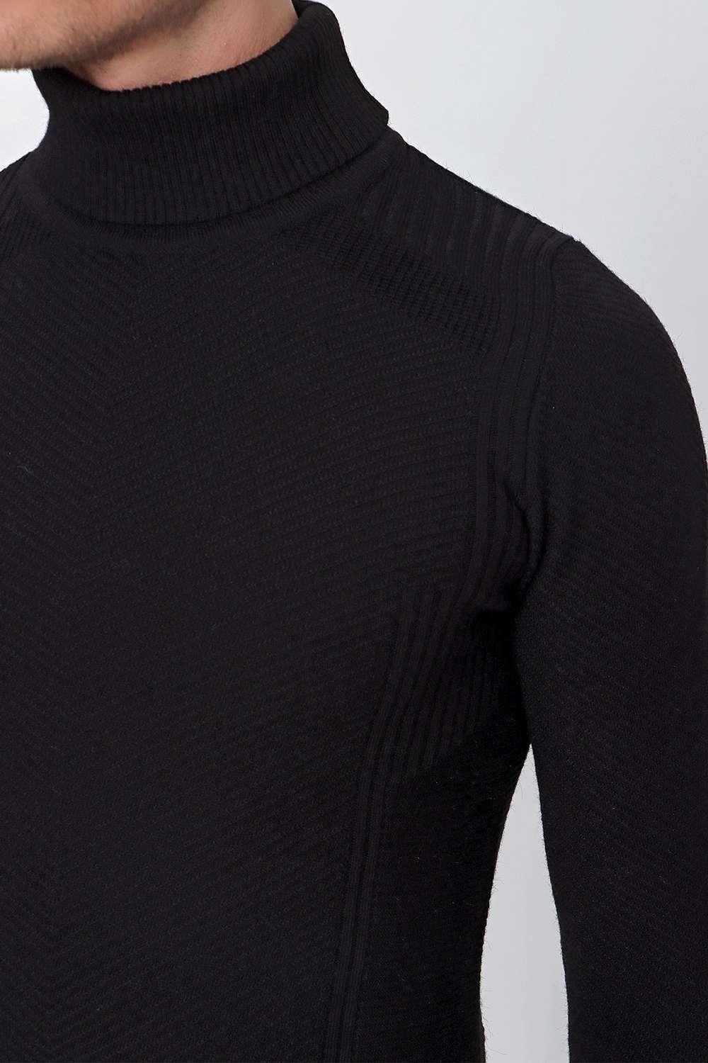 TR 847 Slim Fit Siyah Klasik Triko
