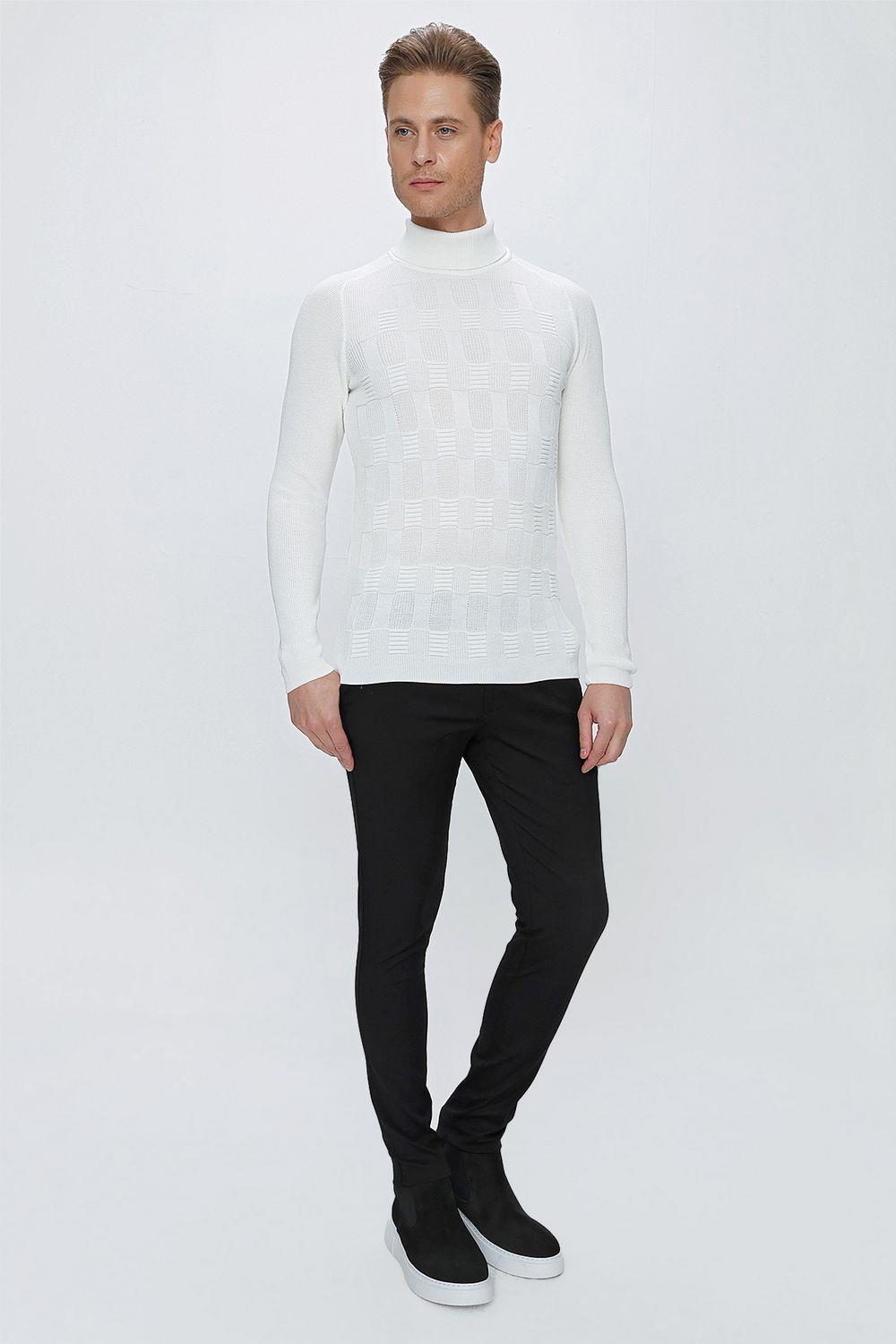 TR 852 Slim Fit Ekru Klasik Triko