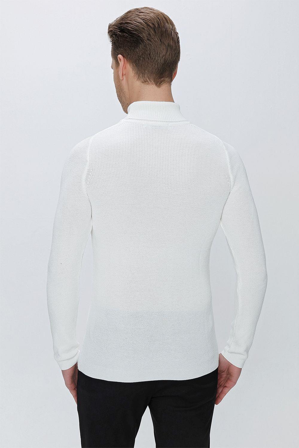 TR 852 Slim Fit Ekru Klasik Triko