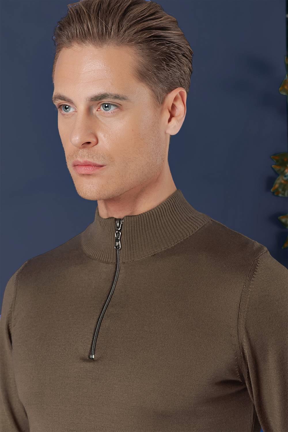 TR 861 Slim Fit Tütün Klasik Triko