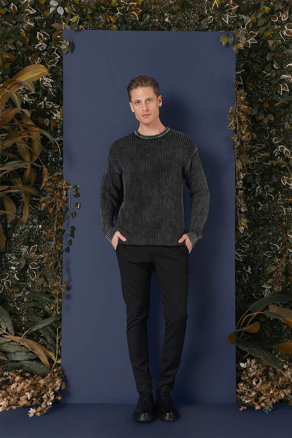 TR 862 Slim Fit Siyah Klasik Triko