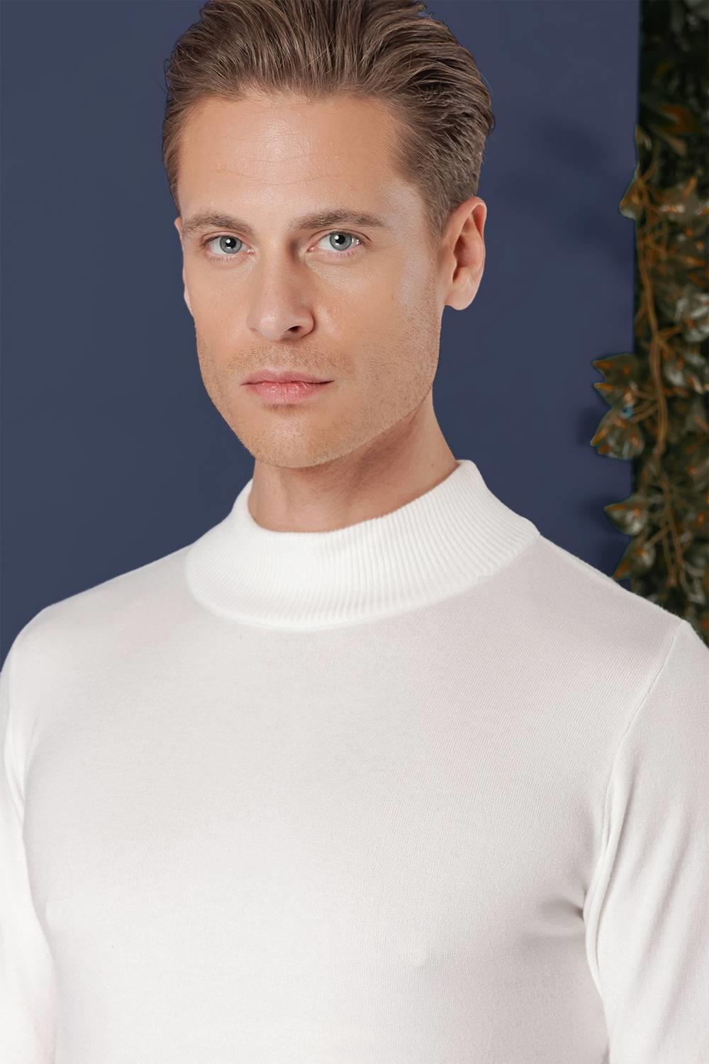 TR 863 Slim Fit Ekru Klasik Triko