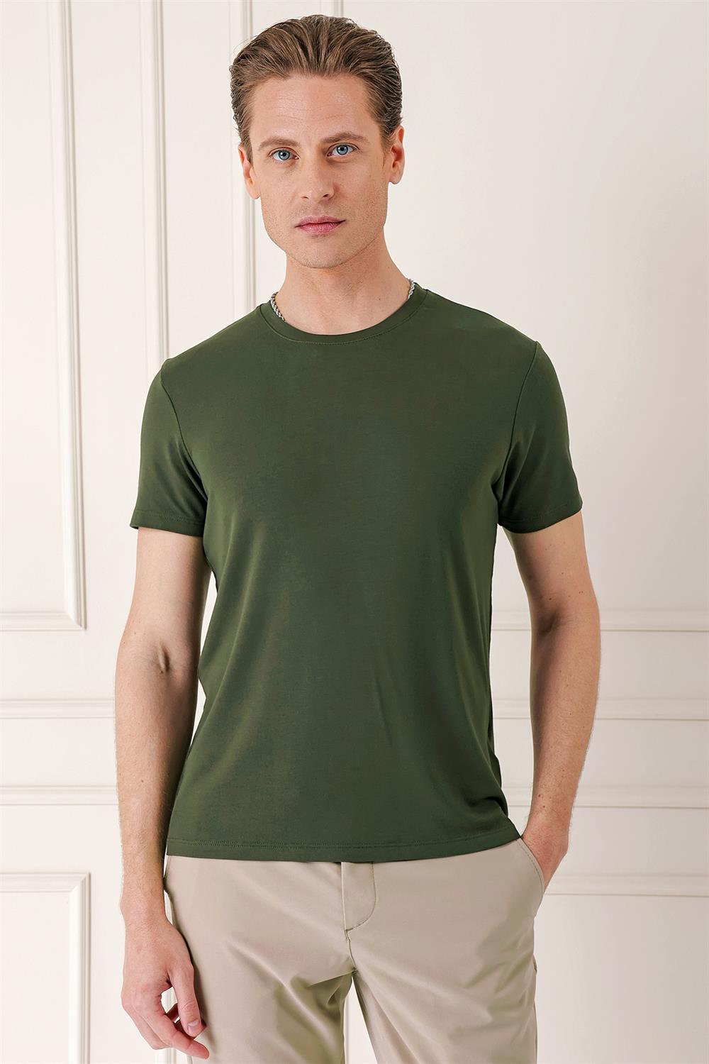Ts 823 Slim Fit Bisiklet Yaka Düz Pamuklu Koyu Yeşil Tişört