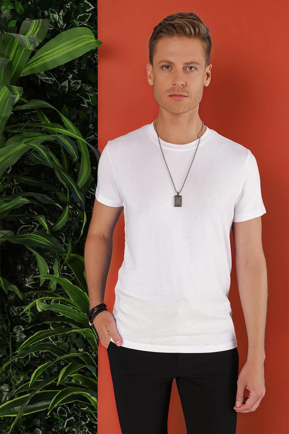 Ts 823 Slim Fit Bisiklet Yaka Düz Pamuklu Beyaz Tişört