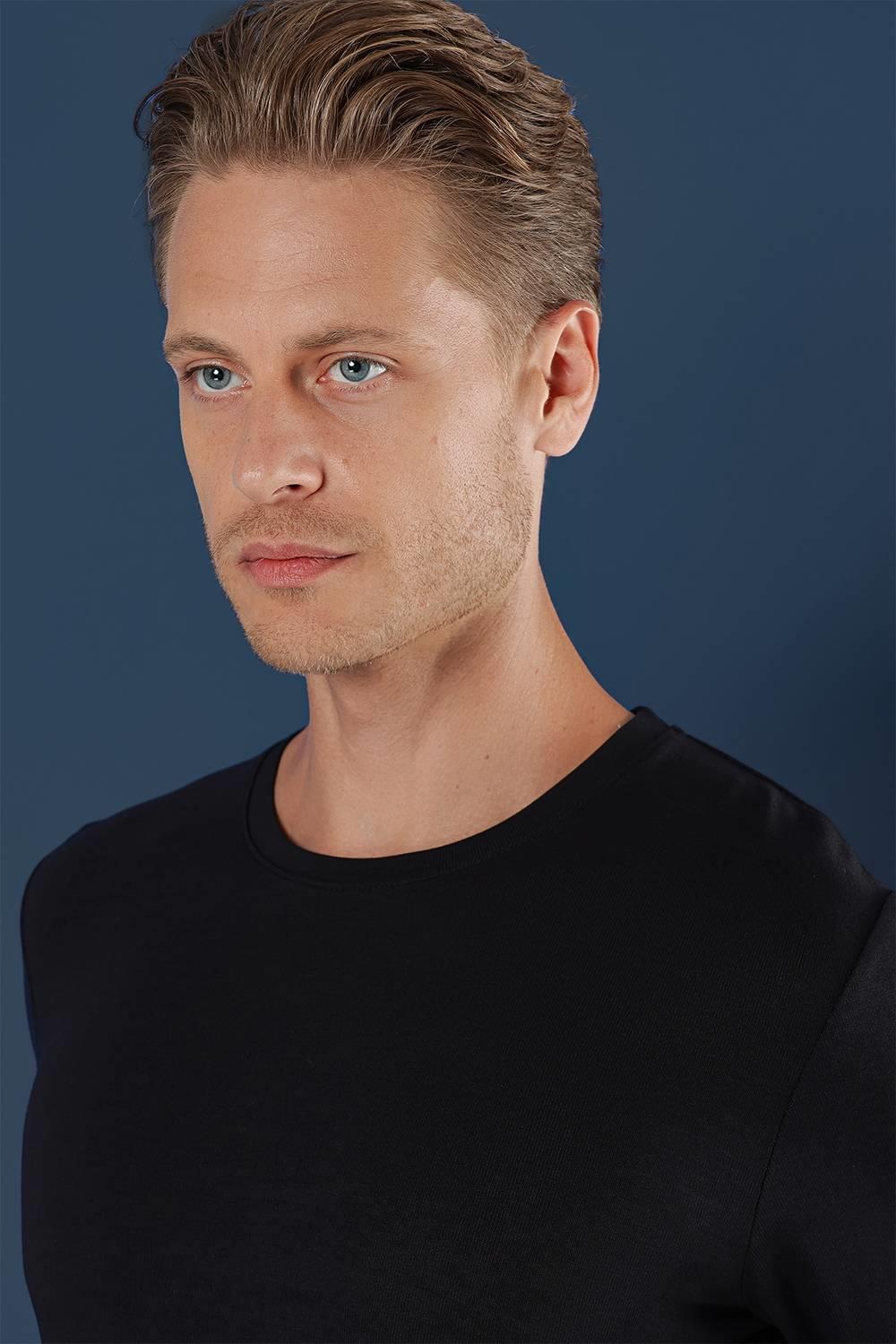 TS 870 Slim Fit Siyah Spor T-Shirt