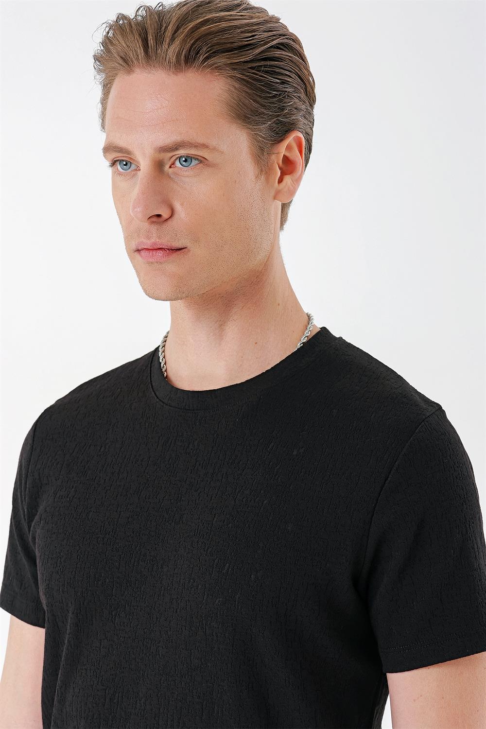 Ts 882 Slim Fit Bisiklet Yaka Sıva Dokuma Pamuklu Siyah Tişört