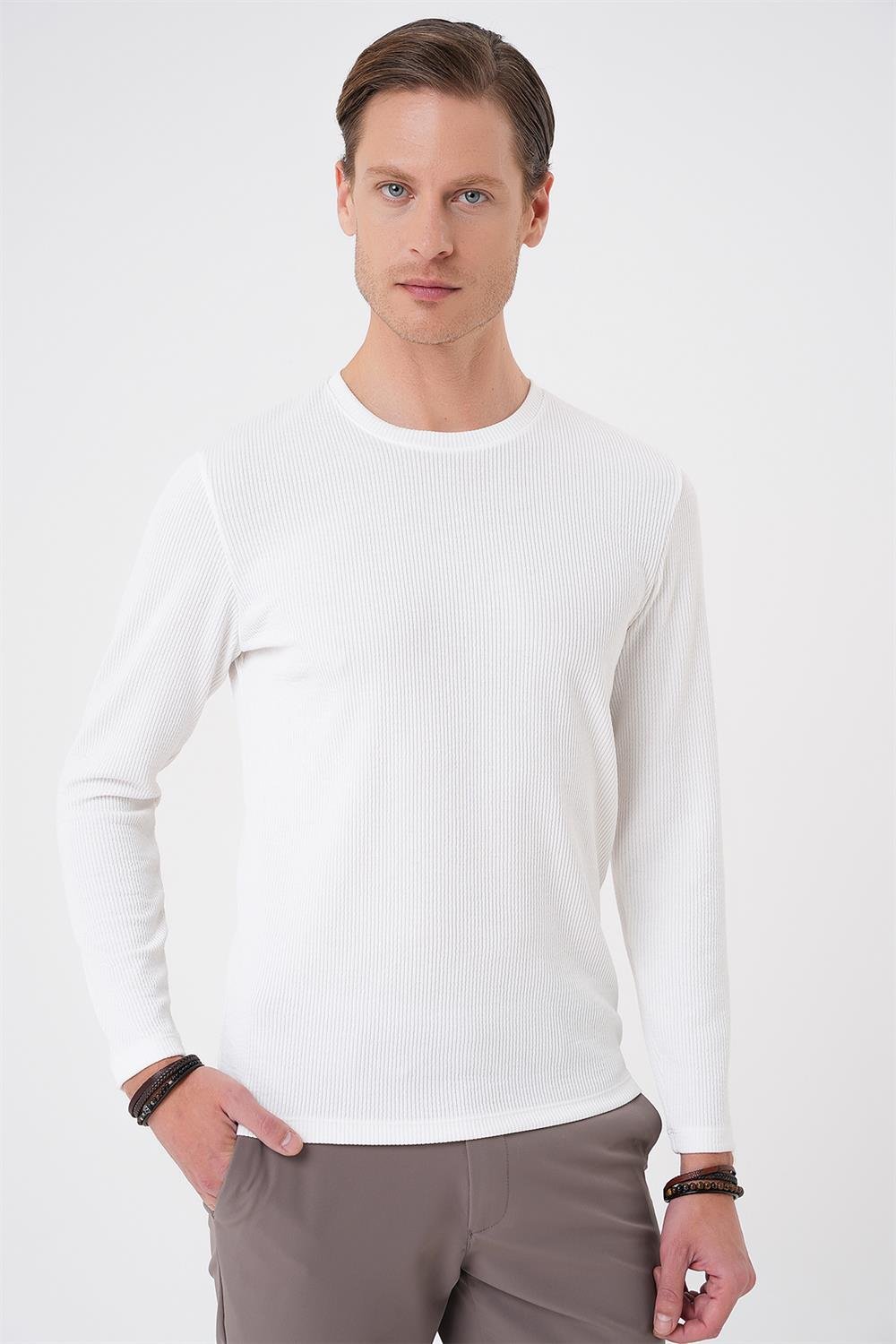 TS 887 Slim Fit Beyaz T-Shirt