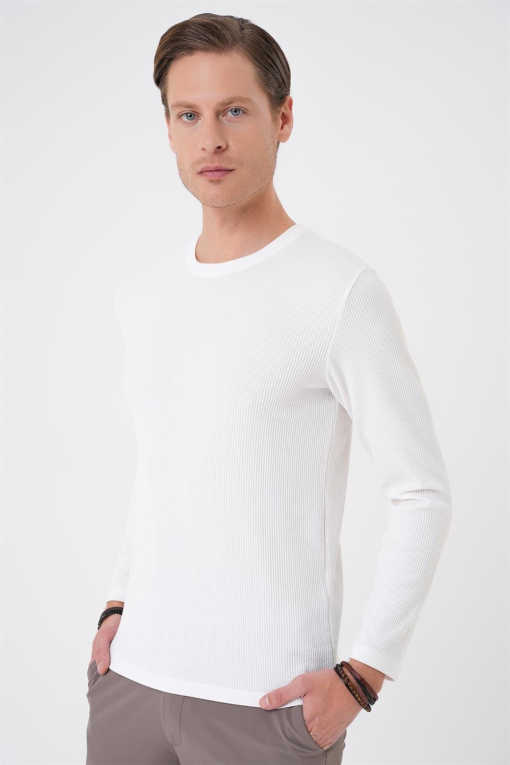 TS 887 Slim Fit Beyaz T-Shirt