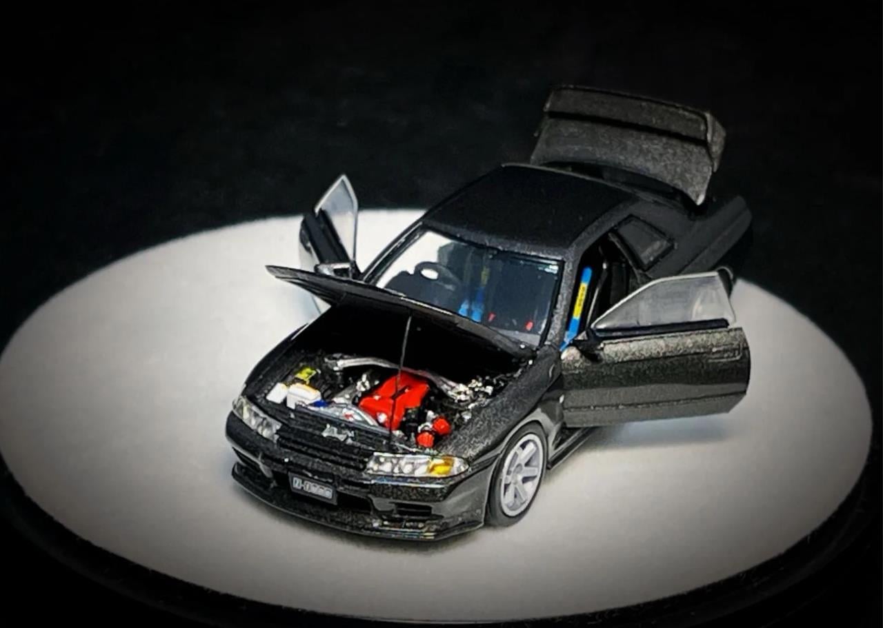 1/64 PGM 日産　NISSAN GTR R32 フル開閉　グレー PGM 1:64 Nissan GT-R R32 Metallic Gray Fully Openable