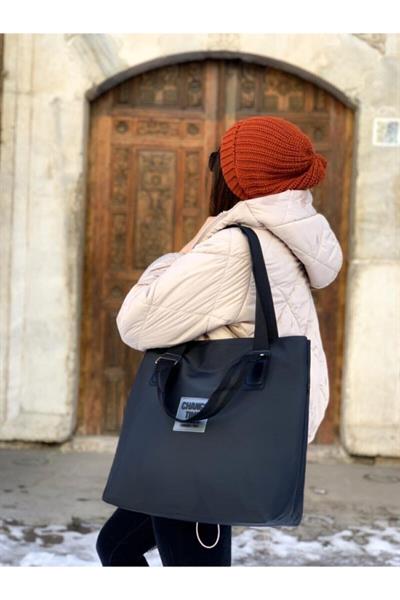 Kadın Siyah Orta Boy Çıtçıt Detaylı Omuz Çantası