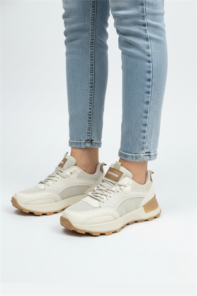 Kadın Hafif Kaydırmaz Taban Sneaker Ayakkabı