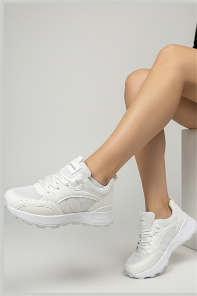 Kadın Hafif Kaydırmaz Taban Sneaker Ayakkabı