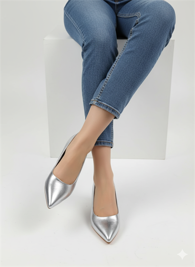 Kadın Düz Desen Kısa Kadeh Topuk Stiletto Ayakkabı
