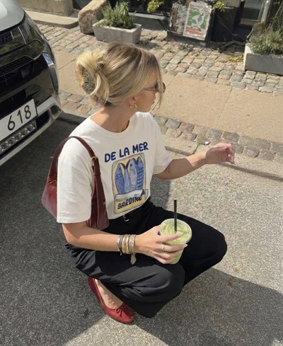 Del La Mer T-shirt