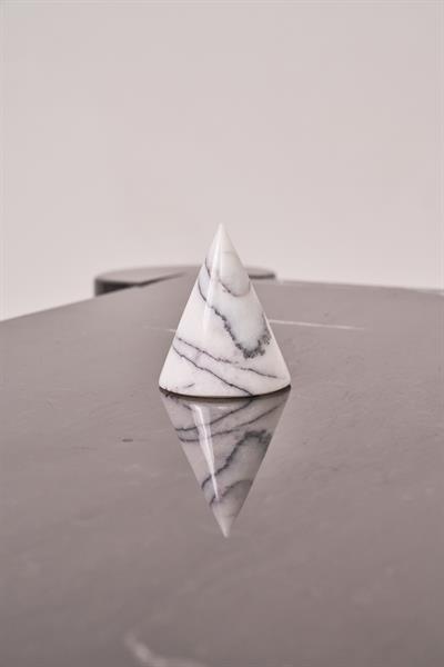 Piramide - Viola Obje