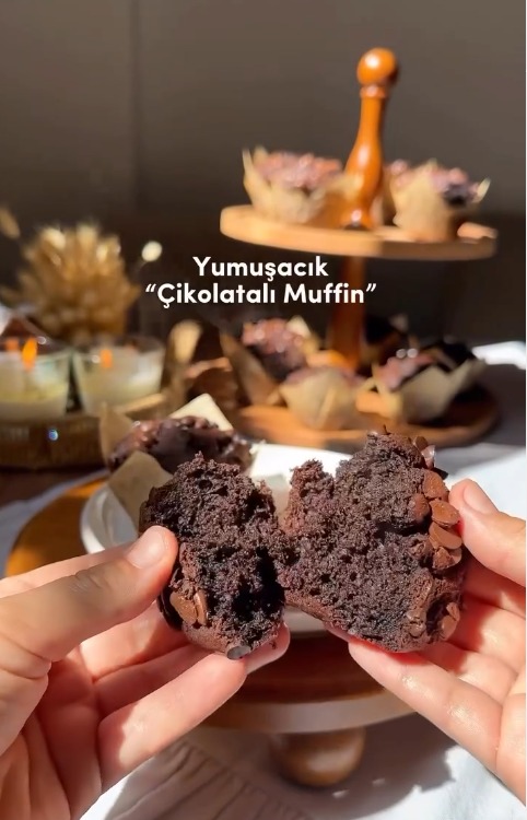 Yumuşacık Çikolatalı MUFFİN