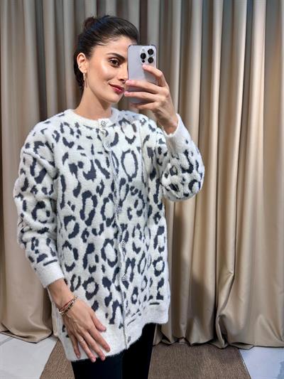 Angora Beyaz Hırka
