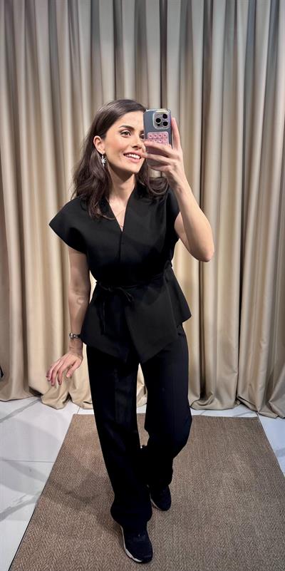 Bağlamalı Siyah Yelek Takım