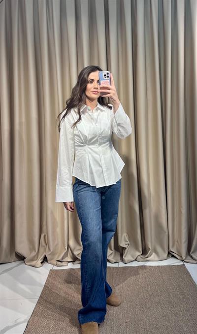 Belden Oturtmalı Beyaz Gömlek