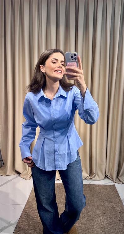 Belden Oturtmalı Mavi Gömlek