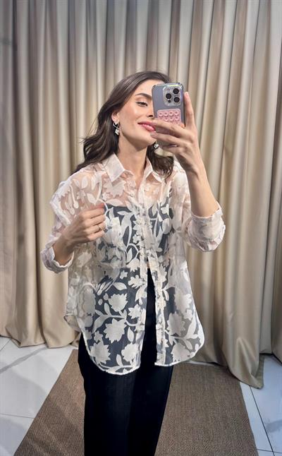 Çiçek Desenli Bej Transparan Gömlek 
