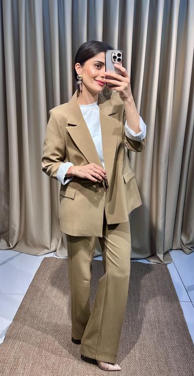 Çizgi Astarlı Koyu Haki Blazer Ceket