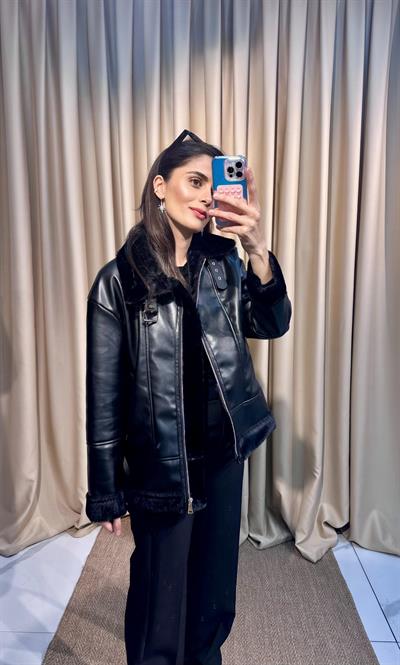 İçi Kürklü Siyah Deri Ceket 