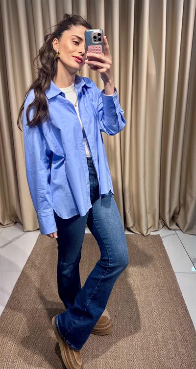 Oversize Mavi Gömlek