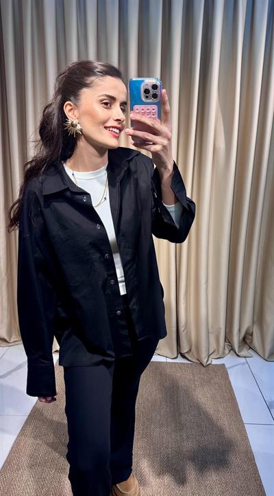 Oversize Siyah Gömlek