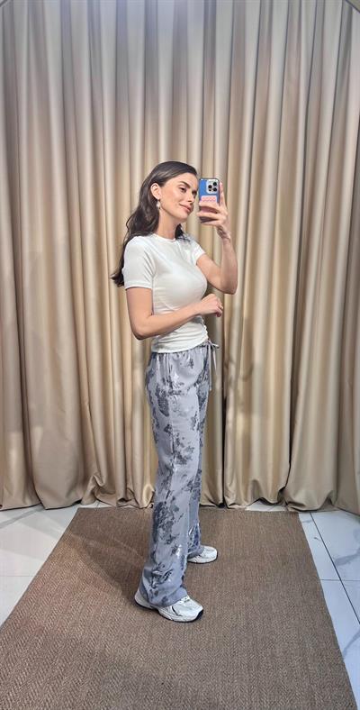 Varak Desenli Gri Saten Pantolon