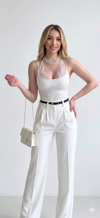 Dantel Detaylı Askılı Bodysuit Beyaz