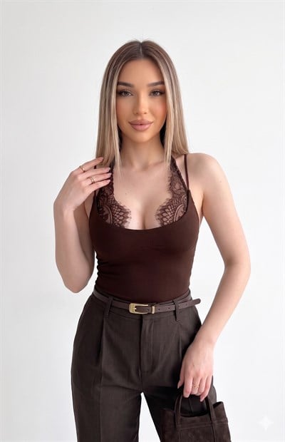 Dantel Detaylı Askılı Bodysuit Kahverengi