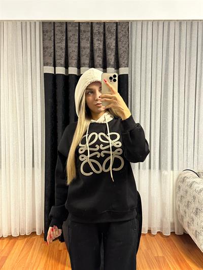 Muadil İşleme Detay Siyah Kapüşonlu Sweatshirt