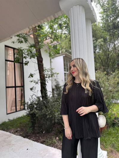 Almila Volanlı Tasarım Pilise Takım Siyah