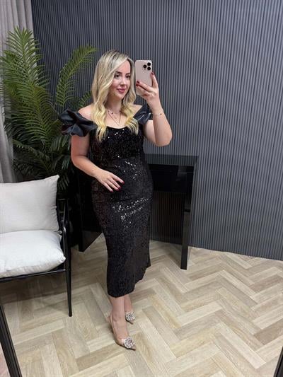 Anya Payet İşlemeli Elbise Siyah