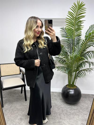 Aplikeli Kürklü Palto Siyah