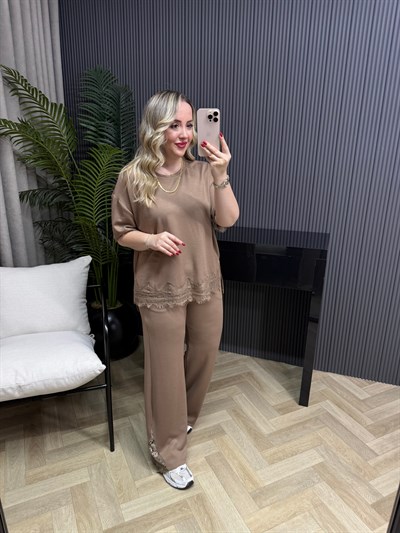Arin Dantel Detaylı Modal Takım Camel 