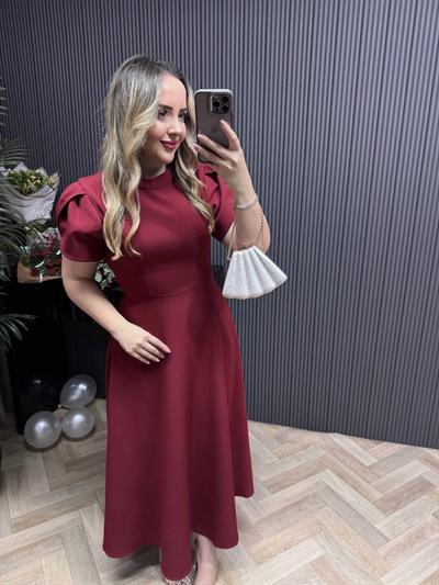 Arkasi Fiyonk Garnili Elbise Bordo
