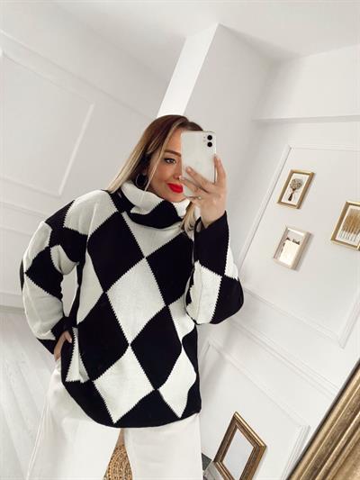 Baklava Desen Siyah Beyaz Kazak