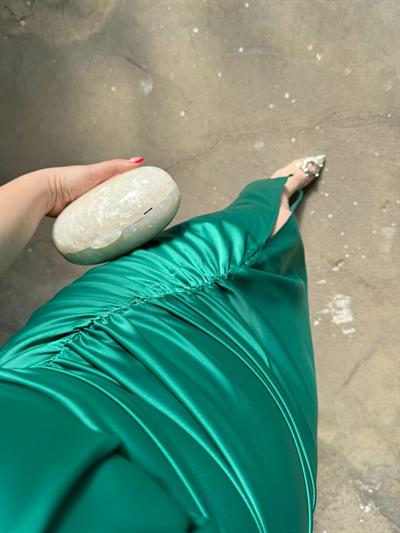 Balon Kol Bel Drapeli Saten Elbise Zümrüt