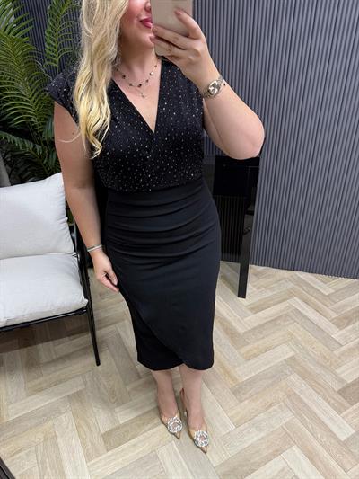 Barnes Vatkalı Taşlı Drapeli Elbise Siyah