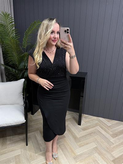 Barnes Vatkalı Taşlı Drapeli Elbise Siyah