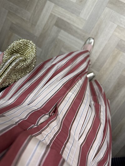 Bel Detaylı Çizgili Gömlek Elbise