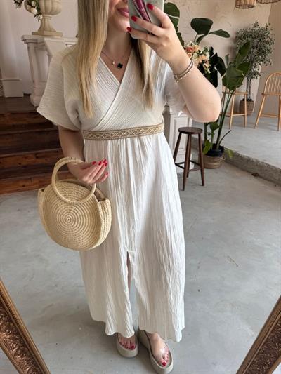 Bel Detaylı Kemerli Bej Keten Elbise