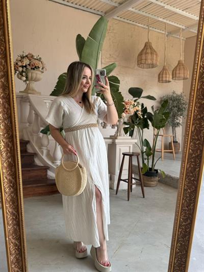 Bel Detaylı Kemerli Bej Keten Elbise