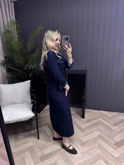 Belden Oturan Koyu Mavi Denim Elbise