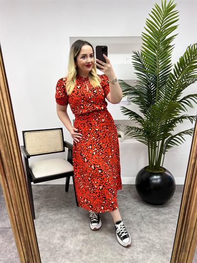 Beli Lastikli Orange Leopar Elbise