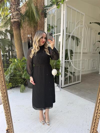 Beli Lastikli Puantiye Siyah Elbise